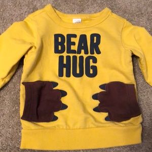 Size 2T yellow sweatshirt
